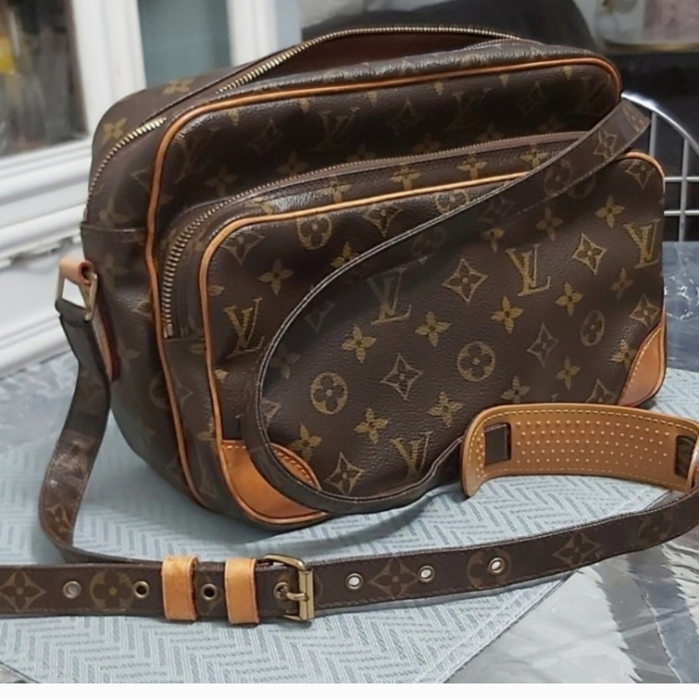 Louis Vuitton Nile